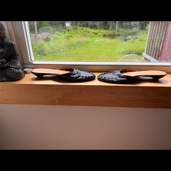 Unisa Black Leather Slide Mules Low Kitten Heels - Picture 1 of 3